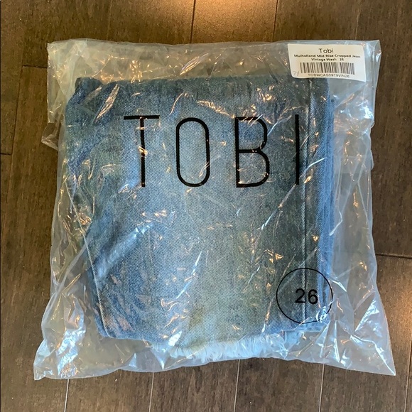 TOBI MID RISE CROPPED JEAN - Picture 8 of 9